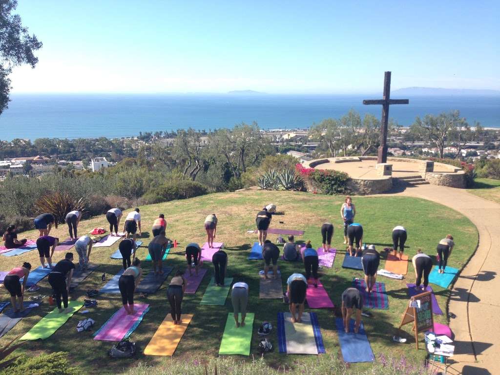 Ventura Pop Up Yoga | 2950 Pierpont Blvd, Ventura, CA 93001, USA | Phone: (805) 667-8455