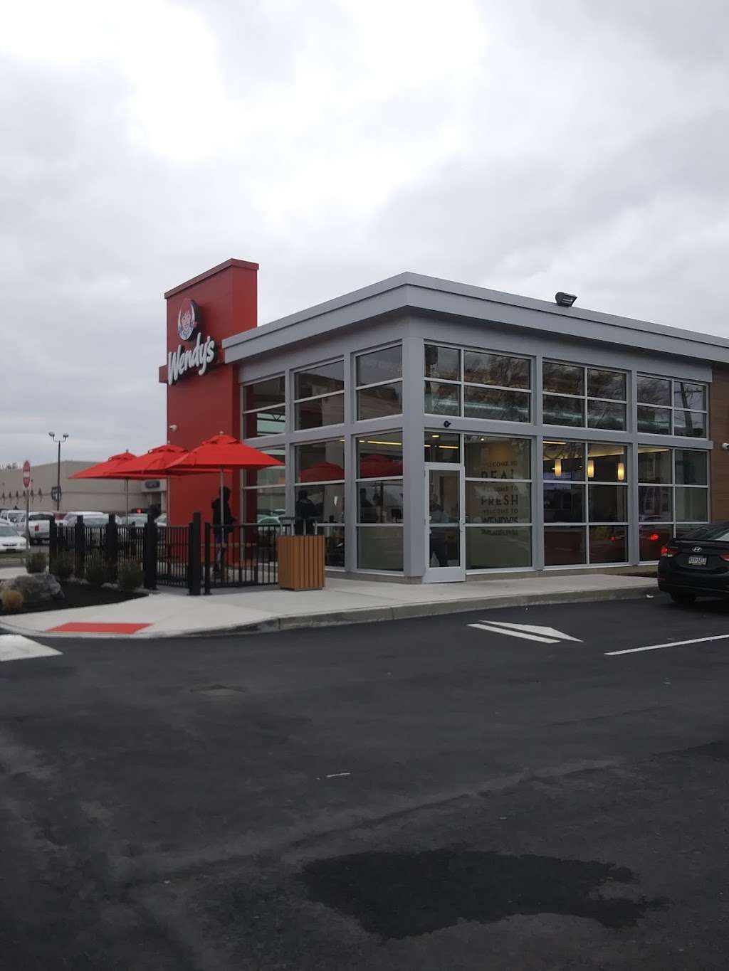 Wendys | 5601 Chestnut St, Philadelphia, PA 19139, USA | Phone: (267) 233-7330