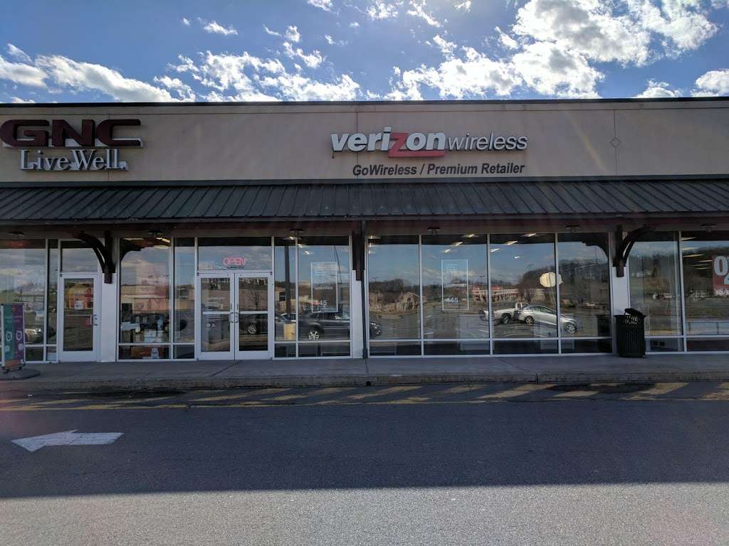 Verizon Authorized Retailer – GoWireless | 244 Crossings Blvd, Elverson, PA 19520, USA | Phone: (610) 913-0061