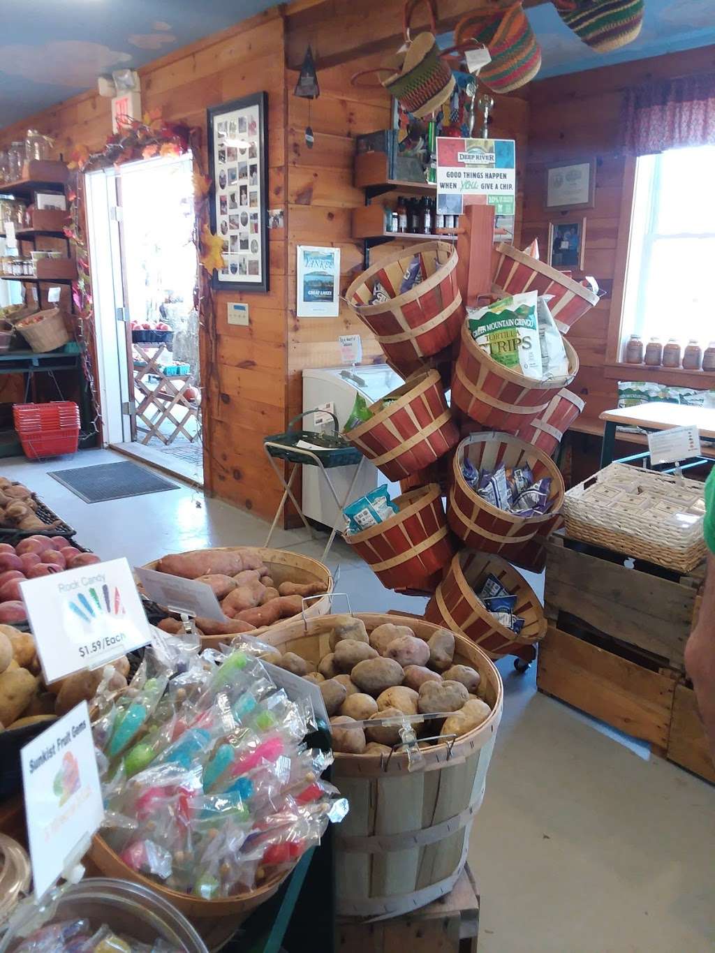 Kimballs Fruit Farm Stand | 184 Hollis St, Pepperell, MA 01463, USA | Phone: (978) 433-9751