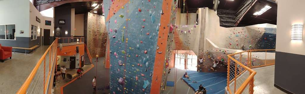 inSPIRE Rock Indoor Climbing & Team Building Center | 403 E Louetta Rd, Spring, TX 77373, USA | Phone: (281) 288-7625