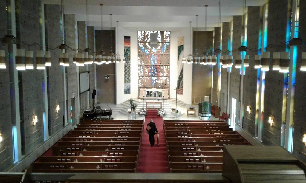 Gethsemane Lutheran Church | 715 Minnetonka Mills Rd, Hopkins, MN 55343, USA | Phone: (952) 935-1753
