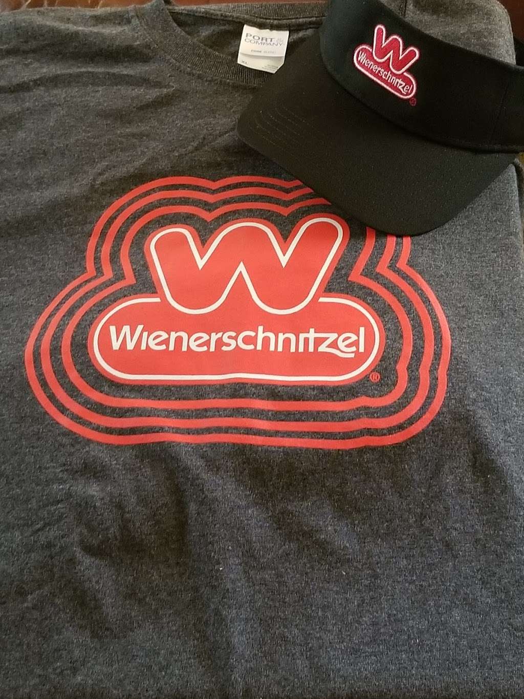 Wienerschnitzel | 2500 W A St, Dixon, CA 95620, USA | Phone: (707) 676-5019