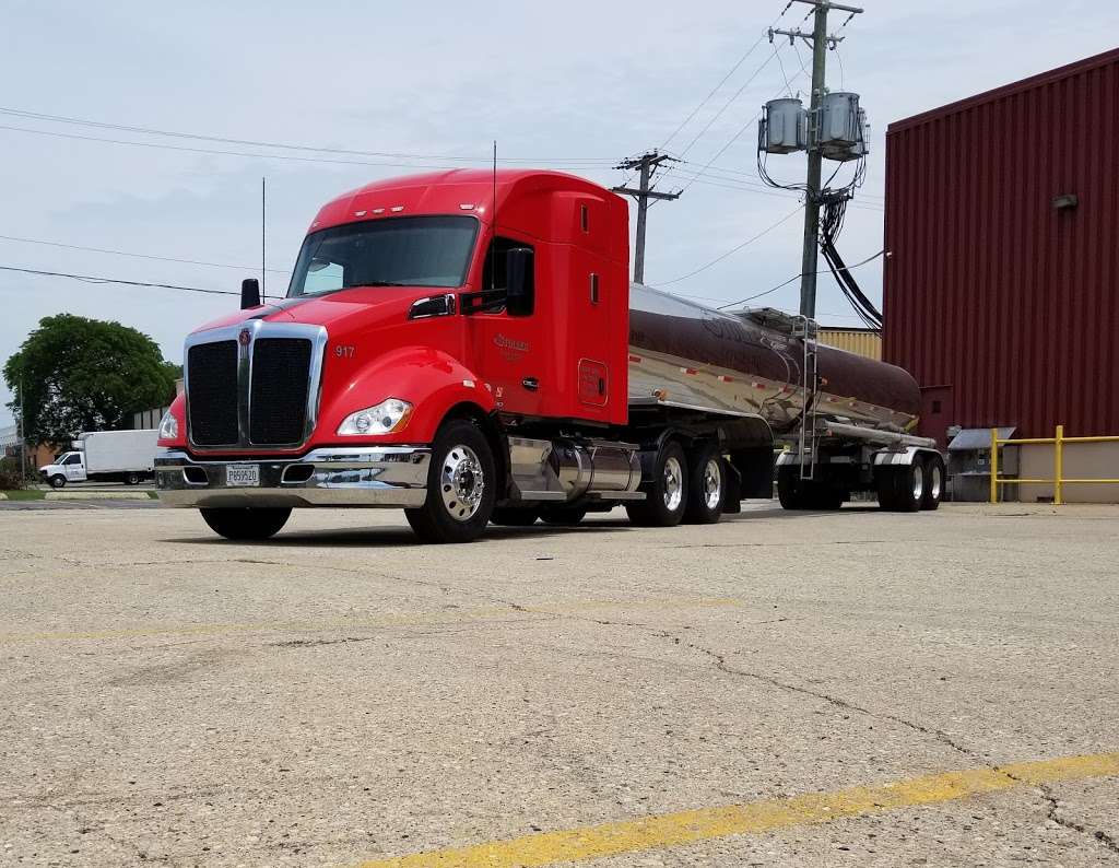 Stoller Trucking LLC | 102 S Ford St, Gridley, IL 61744, USA | Phone: (309) 747-4521