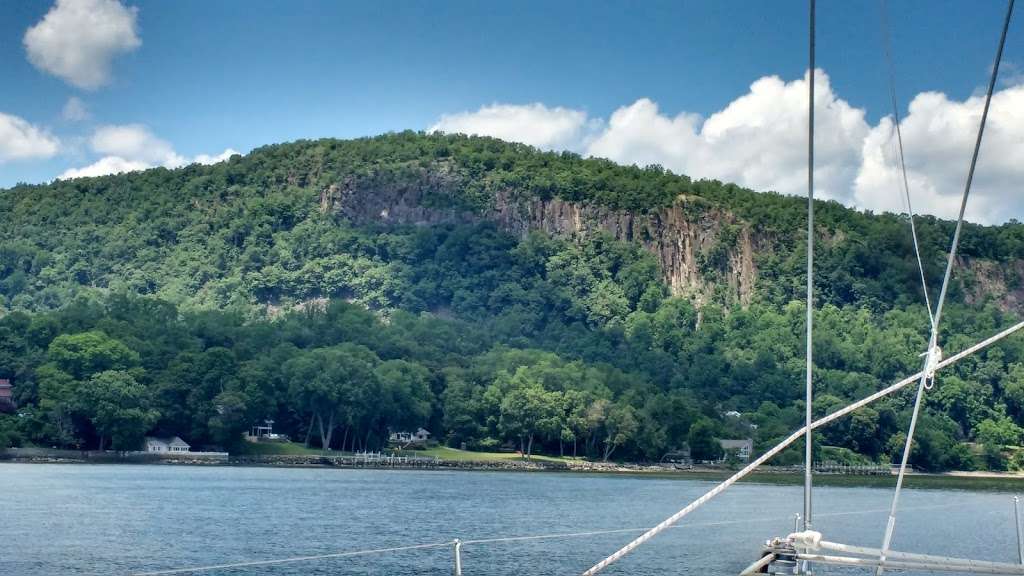 Nyack Boat Charter | 1A Spear St, Nyack, NY 10960 | Phone: (845) 535-1675