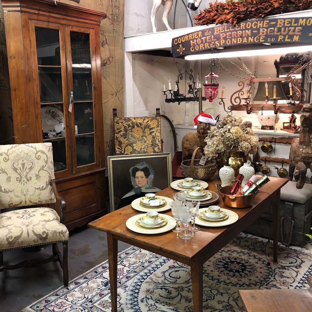 Baileywyck Antiques | 4274 Loudoun Ave, The Plains, VA 20198, USA | Phone: (540) 687-6097