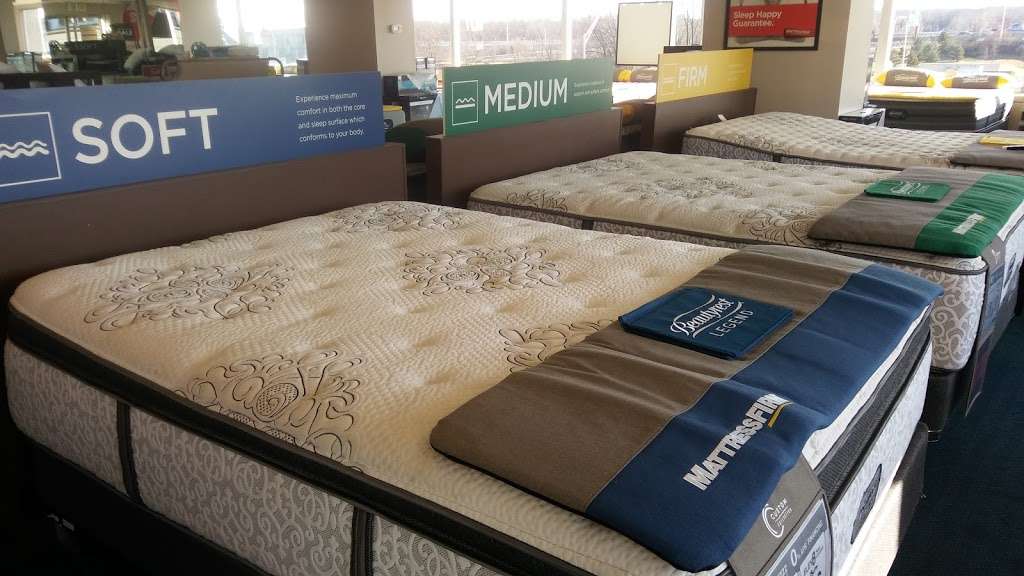 Mattress Firm Plymouth Meeting | 400 W Germantown Pike, Plymouth Meeting, PA 19462, USA | Phone: (610) 832-0200