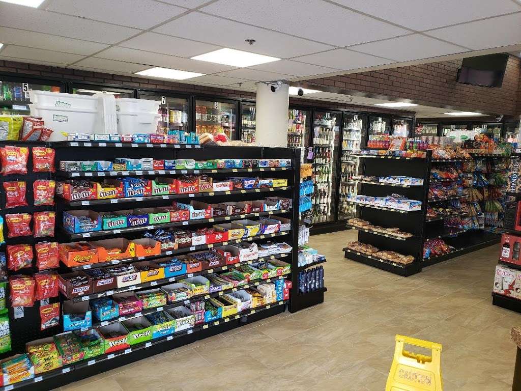 I B Liquor Market | 710 Seacoast Dr, Imperial Beach, CA 91932, USA | Phone: (619) 424-9838