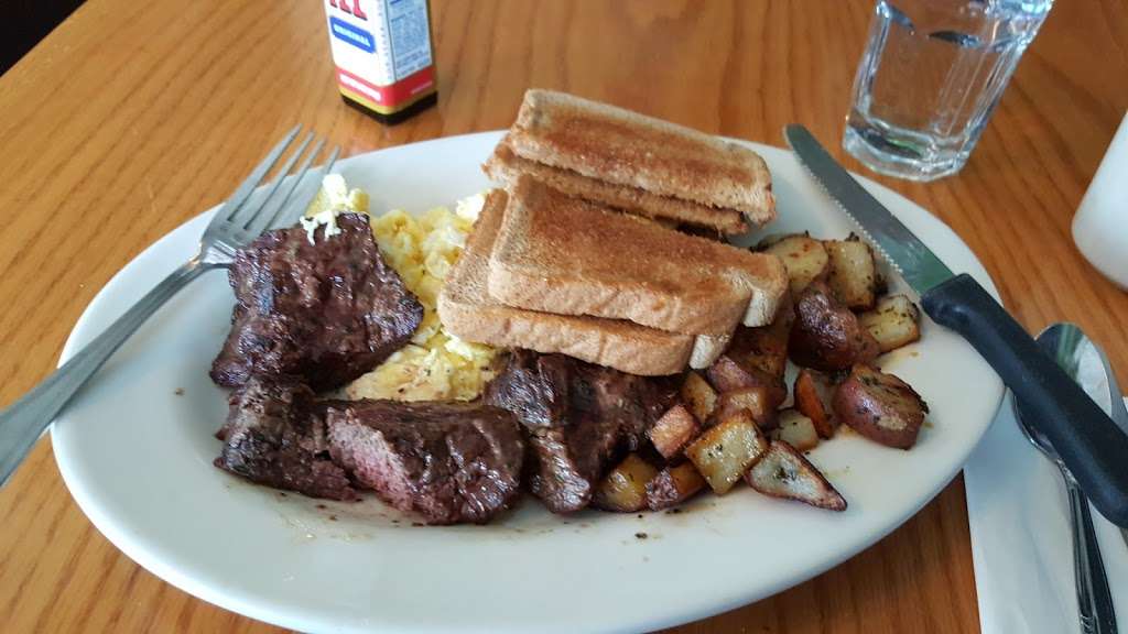 Swanton Street Diner | 72 Swanton St, Winchester, MA 01890, USA | Phone: (781) 721-9666