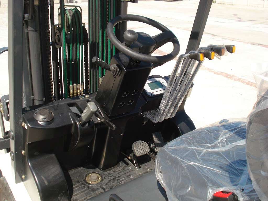 Harlan Forklifts | 8211 Alameda St b, Los Angeles, CA 90001, USA | Phone: (323) 581-7272