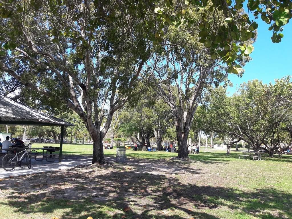 Crandon Park Skating Rink Shelter | 6747 Crandon Blvd, Key Biscayne, FL 33149, USA | Phone: (305) 361-5421