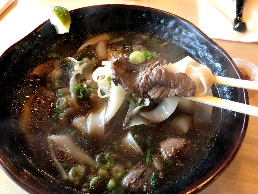 Flying Pho | 3434 Ella Blvd, Houston, TX 77018, USA | Phone: (713) 360-6413