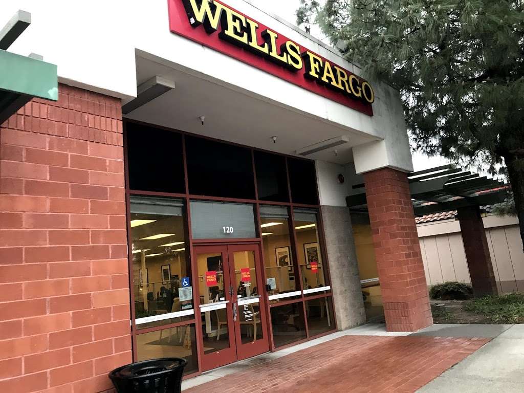 Wells Fargo Bank | 120 Browns Valley Pkwy, Vacaville, CA 95688, USA | Phone: (707) 446-0196