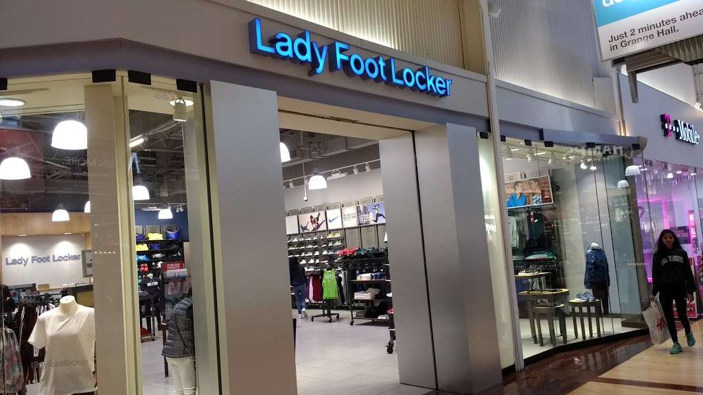 Lady Foot Locker | 6170 W Grand Ave, Gurnee, IL 60031, USA | Phone: (847) 855-0947
