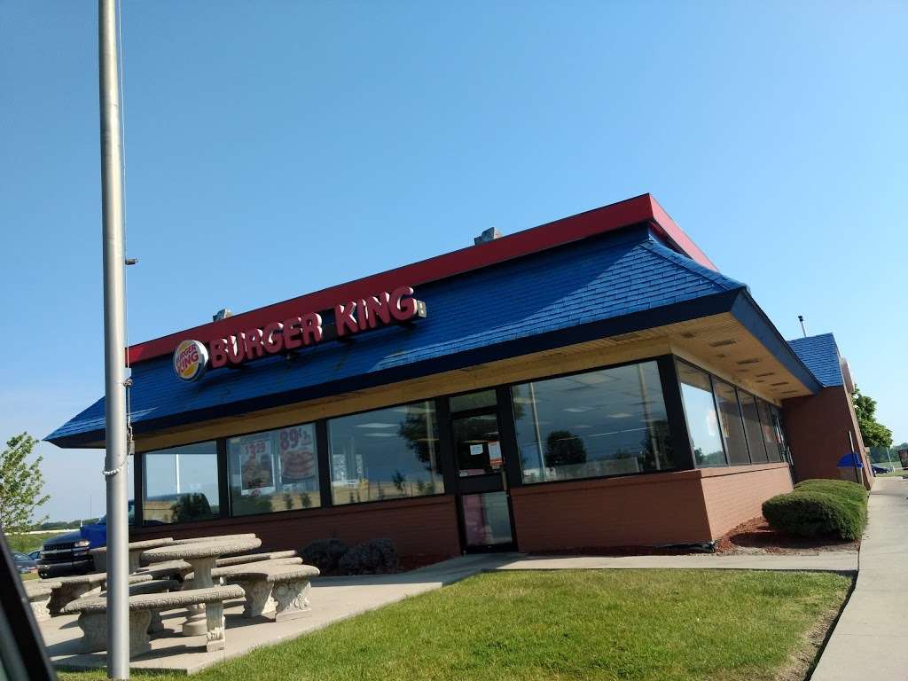 Burger King | 13348 Washington Ave, Sturtevant, WI 53177, USA | Phone: (262) 886-5501