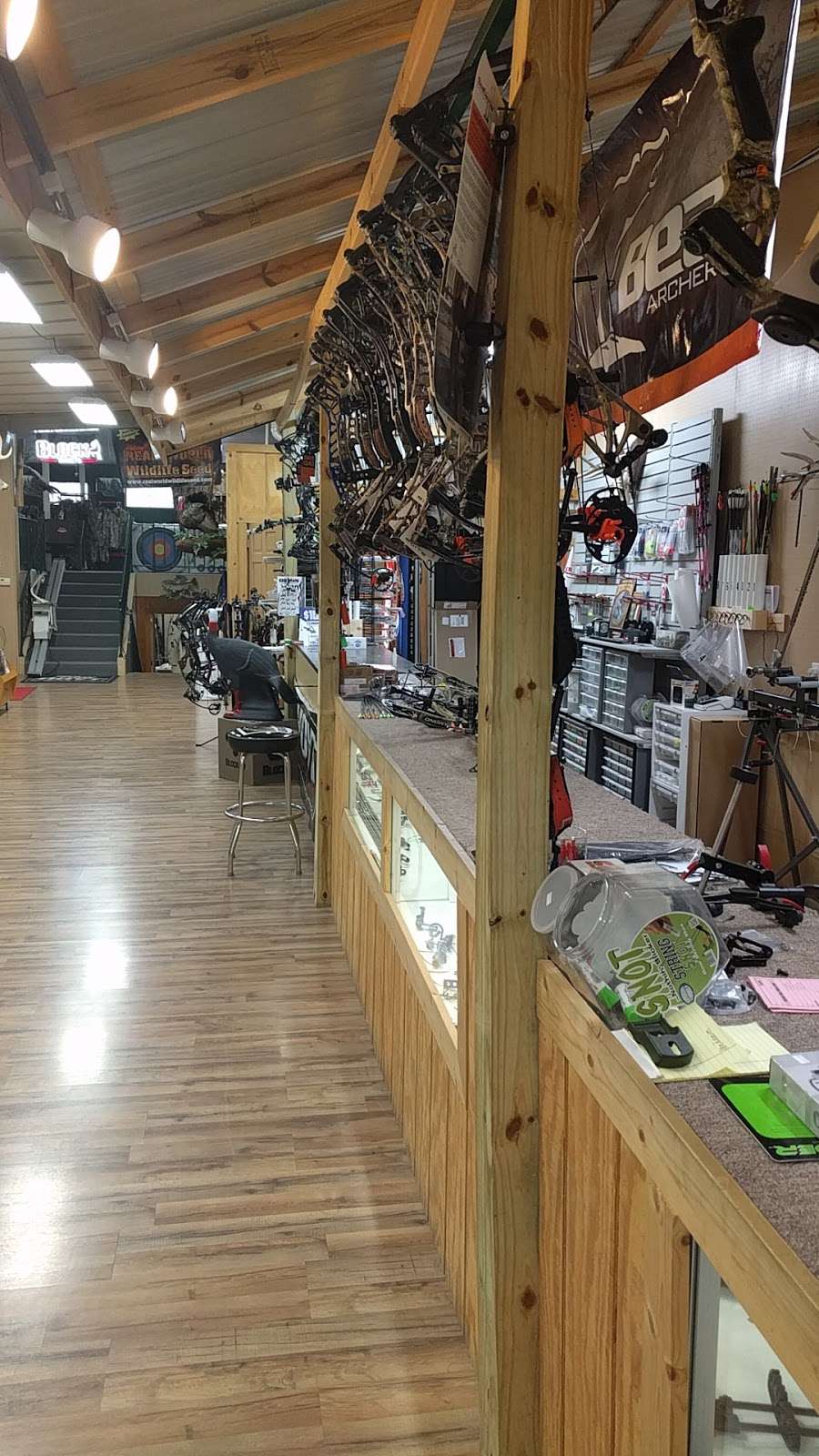 Cutting Edge Sporting Goods-In | 1305 N Lincoln St, Greensburg, IN 47240, USA | Phone: (812) 560-4208