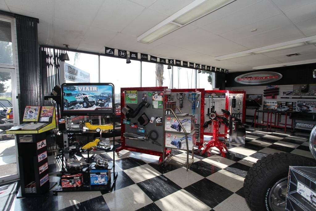 SoCal SuperTrucks | 774 S E St, San Bernardino, CA 92408, USA | Phone: (909) 383-5454