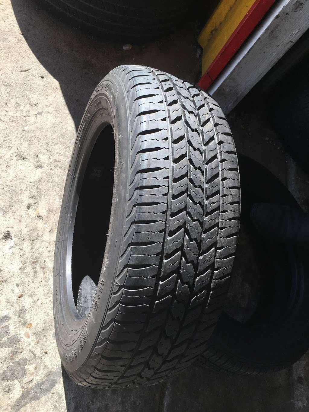 Tire Shop Mobile Services | 12121 Alief Clodine Rd, Houston, TX 77082, USA | Phone: (832) 869-3810