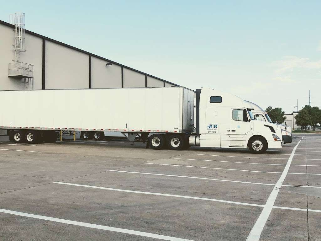 Jdm freight inc | 2434 N Central Expy suite 1200, Richardson, TX 75082 | Phone: (469) 379-8808