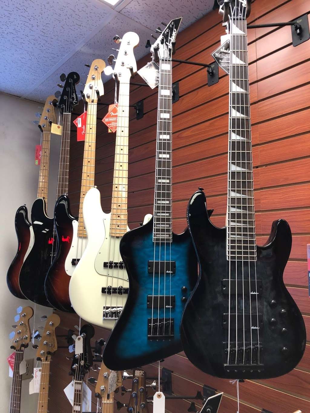 Top 40 Guitar Store | 8774 Cuyamaca St Suite B, Santee, CA 92071, USA | Phone: (619) 258-3957