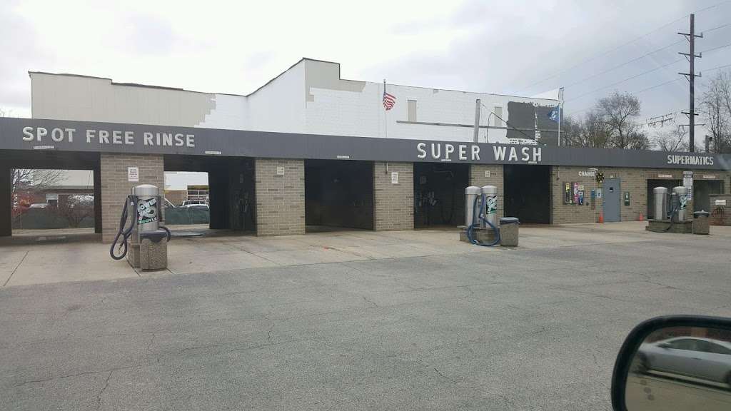 Super Wash | 1117 St Charles Rd, Lombard, IL 60148, USA | Phone: (630) 953-9178