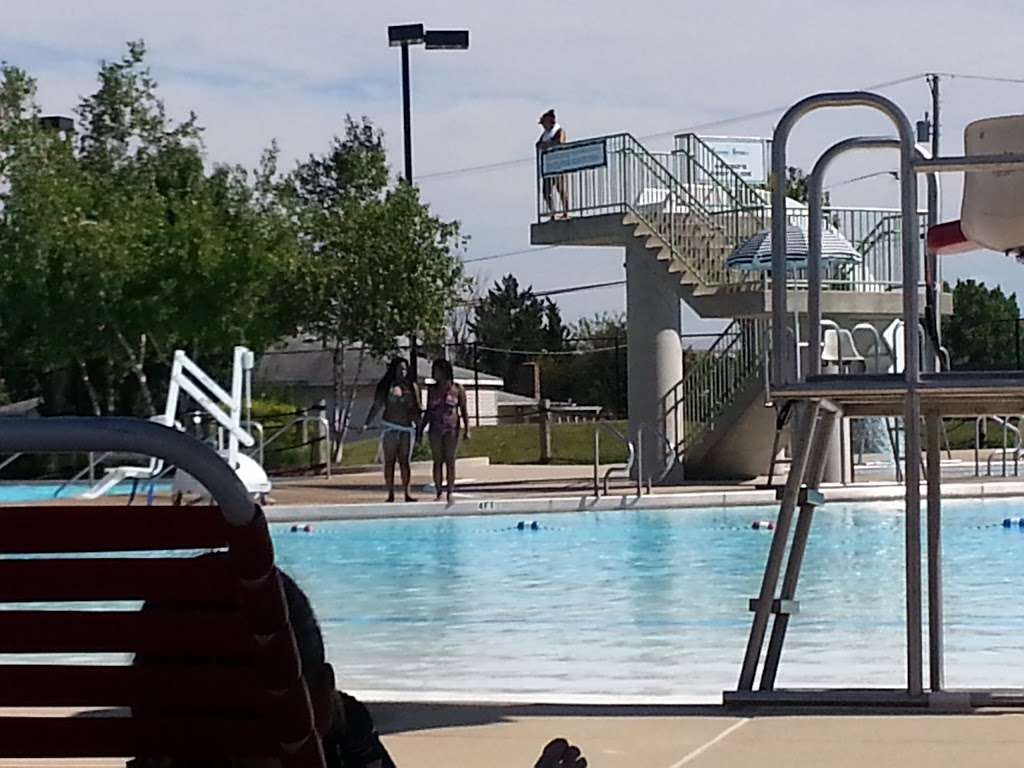 Seafari Springs Aquatic Center | 1700 Greenbrook Blvd, Hanover Park, IL 60133, USA | Phone: (630) 837-2468