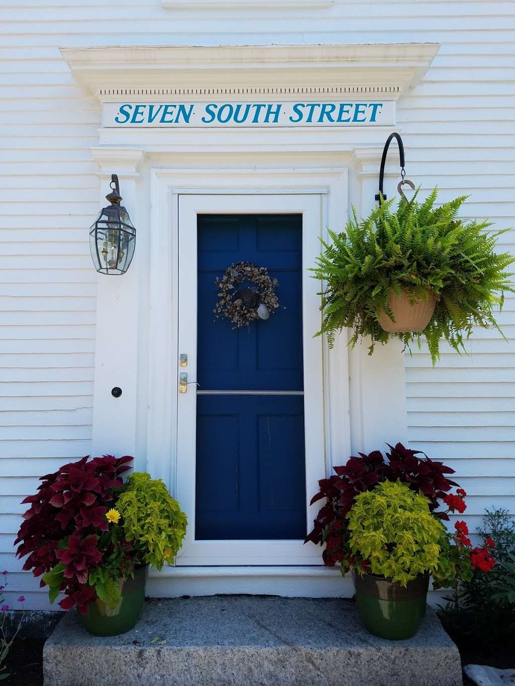 Seven South Street Inn | 7 South St, Rockport, MA 01966, USA | Phone: (978) 546-6708