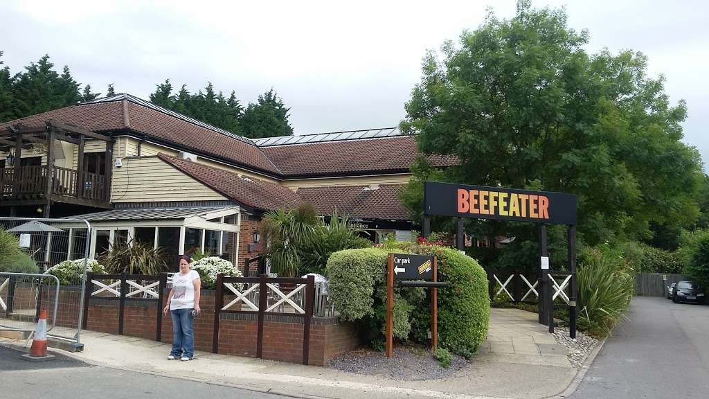 Beefeater Monkey Puzzle - Chessington | Leatherhead Rd, Chessington KT9 2NE, UK | Phone: 01372 744060