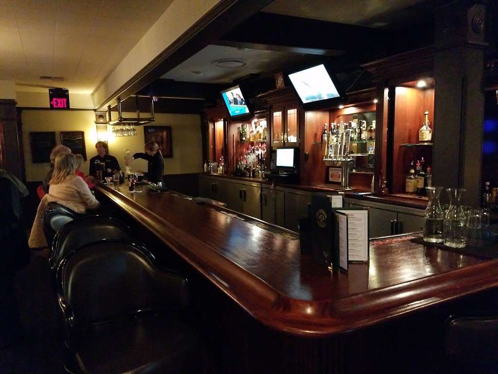 The Oaks Restaurant | 29500 N Lower Valley Rd, Tehachapi, CA 93561, USA | Phone: (661) 821-5521
