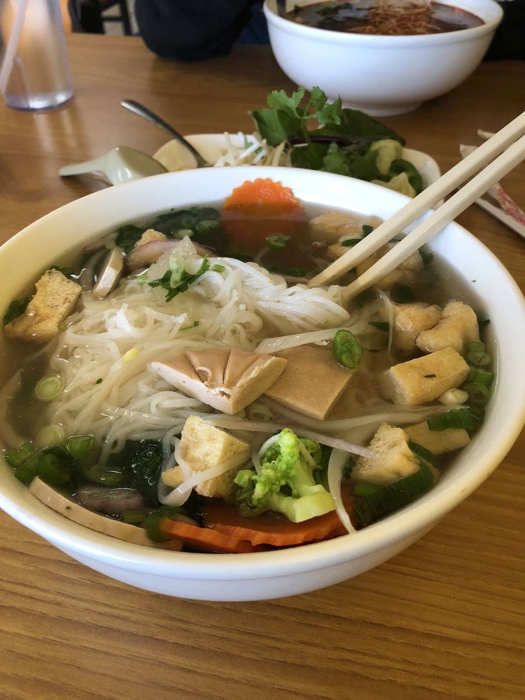 Vietsub & Pho | 918 W Southmore Ave suite 110, Pasadena, TX 77502, USA | Phone: (346) 204-4848