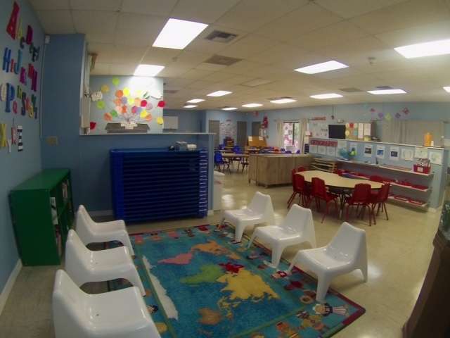 Montessori Learning Center | 1845 Lake Worth Rd, Lake Worth, FL 33461, USA | Phone: (561) 588-1240