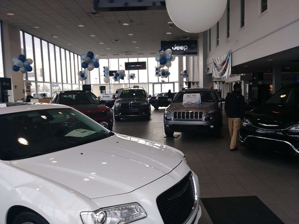 Family Chrysler Dodge Jeep Ram | 6735 Essington Ave, Philadelphia, PA 19153, USA | Phone: (215) 492-8600