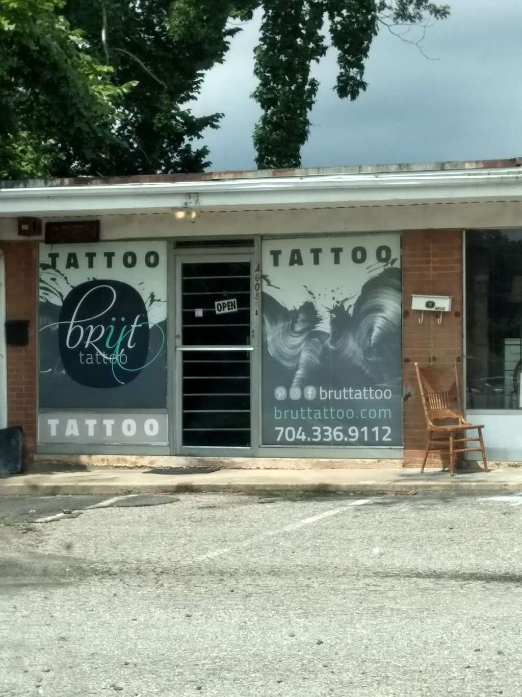 Brut Tattoo | 4608 Monroe Rd, Charlotte, NC 28205, USA | Phone: (704) 336-9112