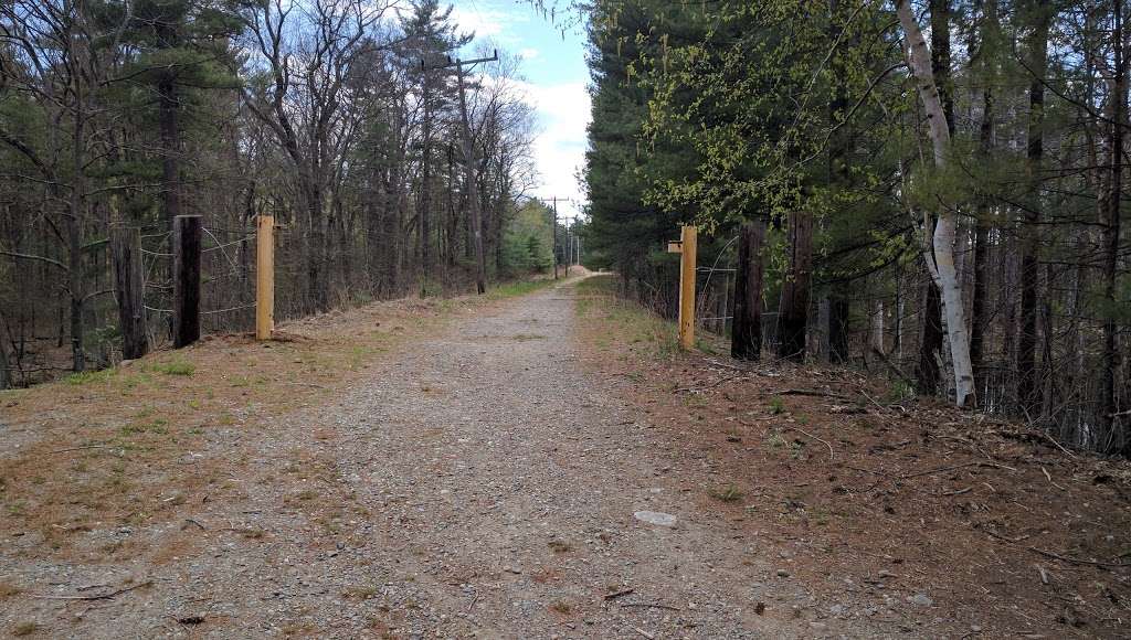 Stonybrook Railtrail, Nutting Rd Entrance | 80 Nutting Rd, Westford, MA 01886, USA