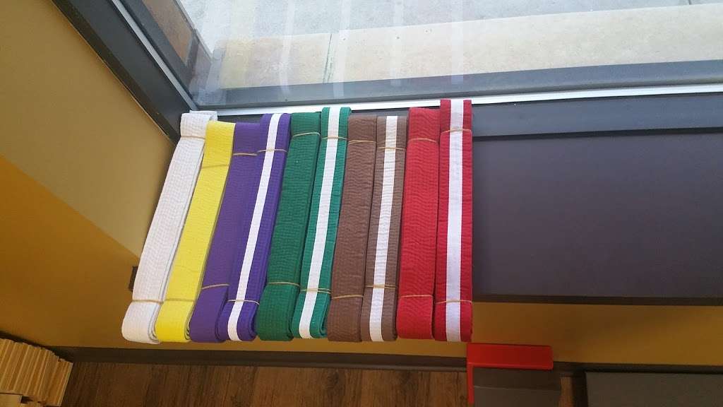 J. K. Lee Black Belt Academy | 5301 S 108th St, Hales Corners, WI 53130, USA | Phone: (414) 529-5551