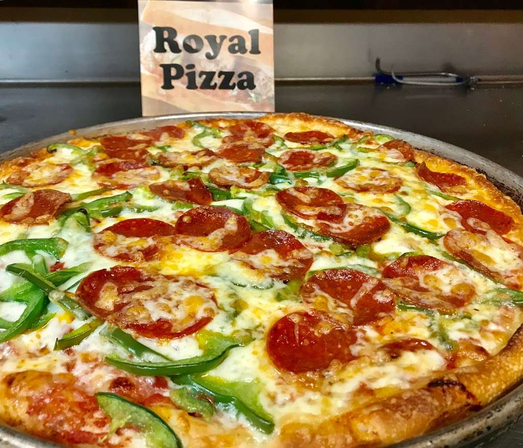 Royal Pizza of Norwood. | 1001 Boston-Providence Turnpike #1, Norwood, MA 02062, USA | Phone: (781) 410-0703