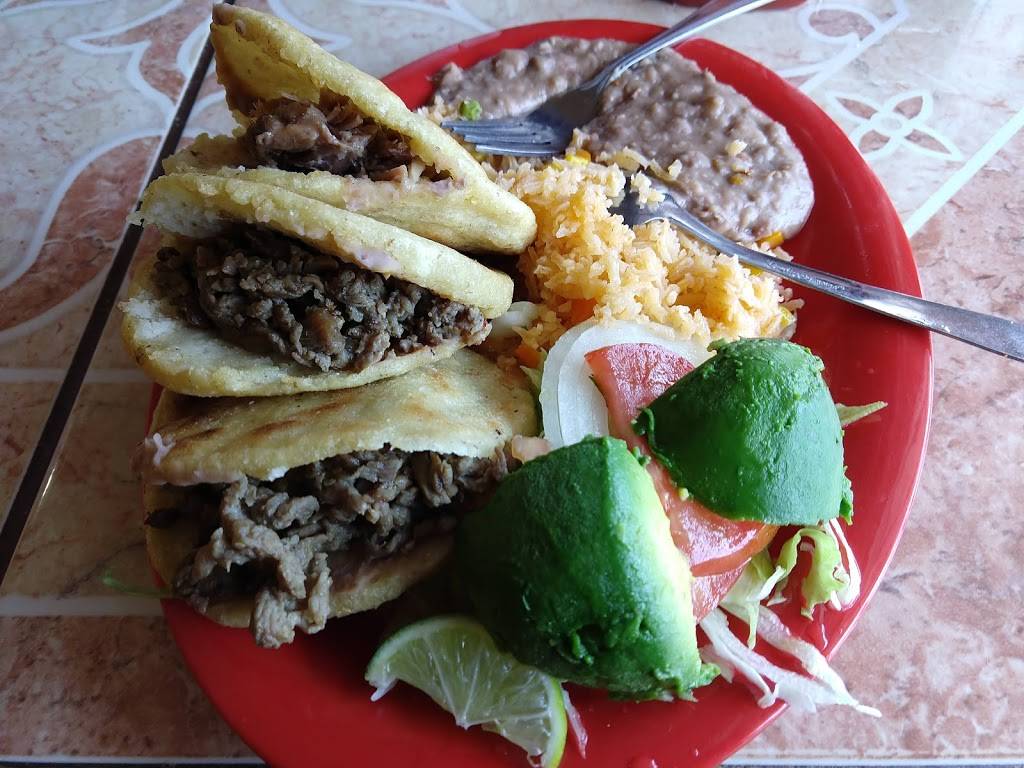 EL PORVENIR PANADERIA Y TAQUERIA | 5031 Wichita St, Fort Worth, TX 76119 | Phone: (817) 534-9870