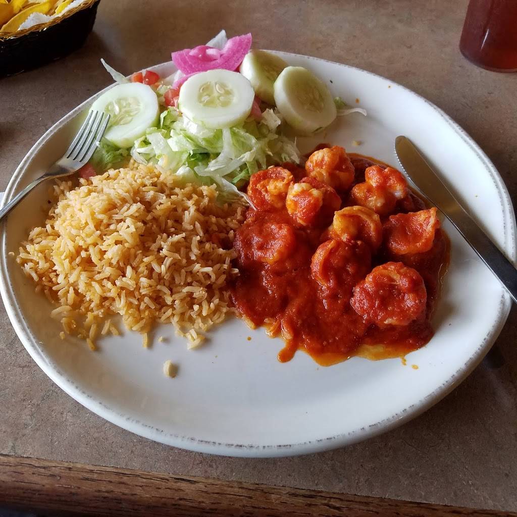 Los Compadres Mexican Grill | 1841 E Broad St, Statesville, NC 28625, USA | Phone: (704) 775-4004