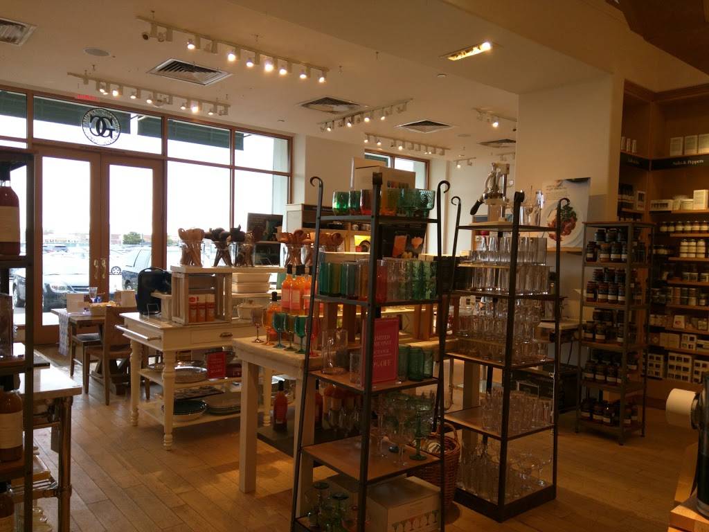 Williams-Sonoma | 1595 MN-36 #910, Roseville, MN 55113, USA | Phone: (651) 636-0253