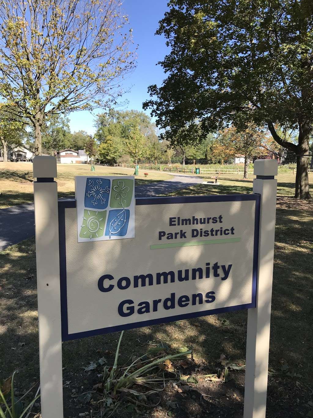 Community Gardens at Marjorie Davis | 261 E Grantley Ave, Elmhurst, IL 60126