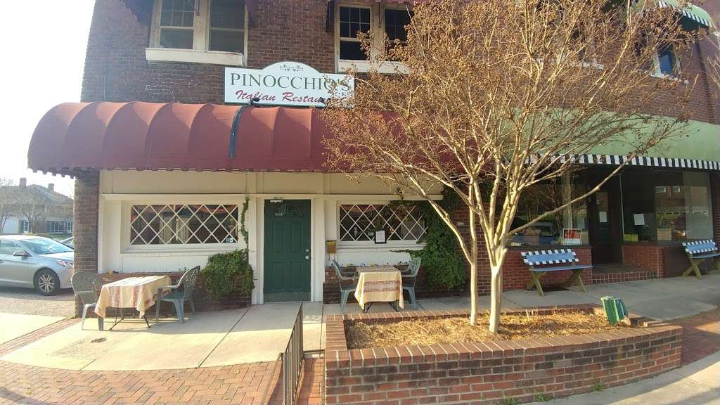 Pinocchios Italian Restaurant and Wine Store | 518 Salisbury Ave, Spencer, NC 28159, USA | Phone: (704) 636-8891