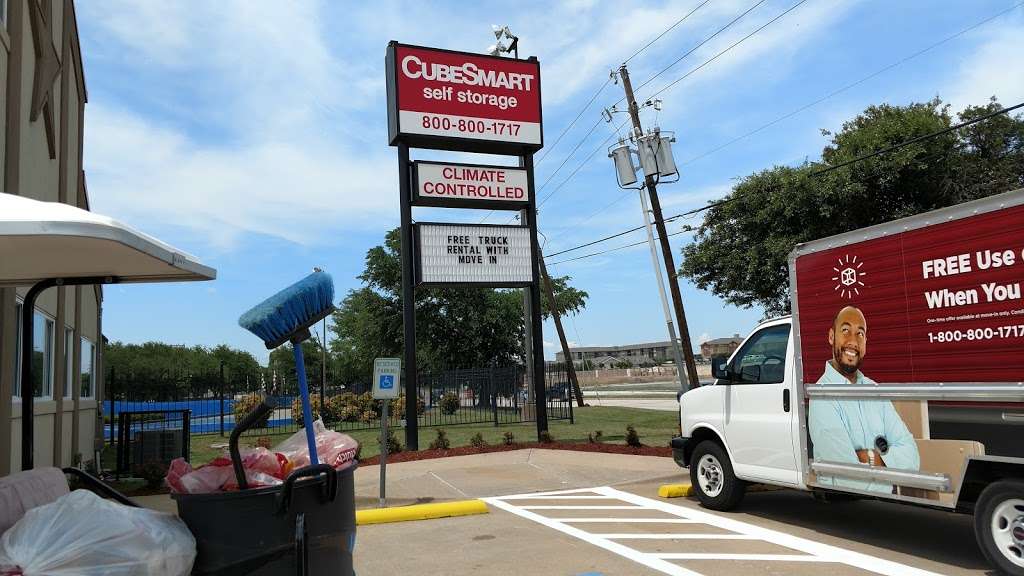 CubeSmart Self Storage | 17613 Coit Rd, Dallas, TX 75252, USA | Phone: (972) 248-9900