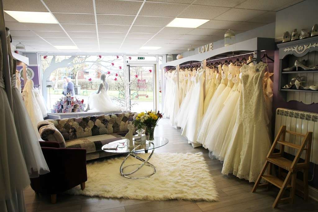 Birdcage Bridal Boutique | 115 Moors Walk, Welwyn Garden City AL7 2BQ, UK | Phone: 01707 394411