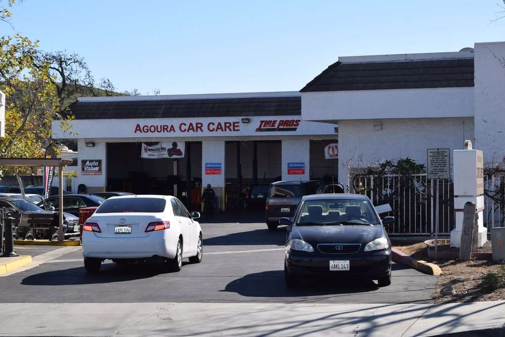 Agoura Car Care Tire Pros | 29166 Roadside Dr, Agoura Hills, CA 91301, USA | Phone: (818) 865-9821