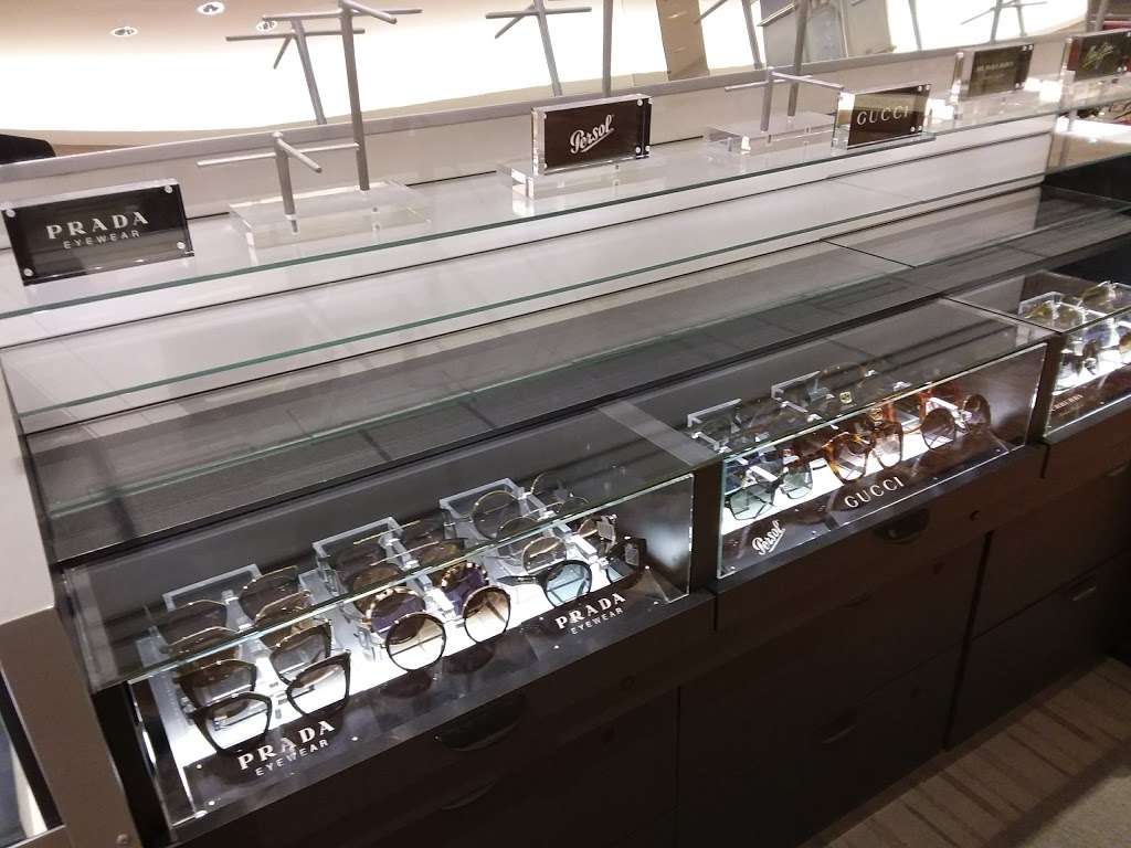 Sunglass Hut at Macys | 6909 N Loop 1604 E, San Antonio, TX 78247, USA | Phone: (210) 651-8897