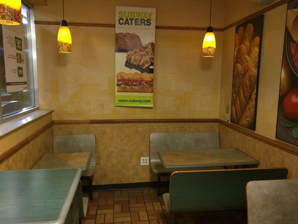 Subway Restaurants | 600 S Pennsville Auburn Rd, Carneys Point, NJ 08069 | Phone: (856) 299-5700