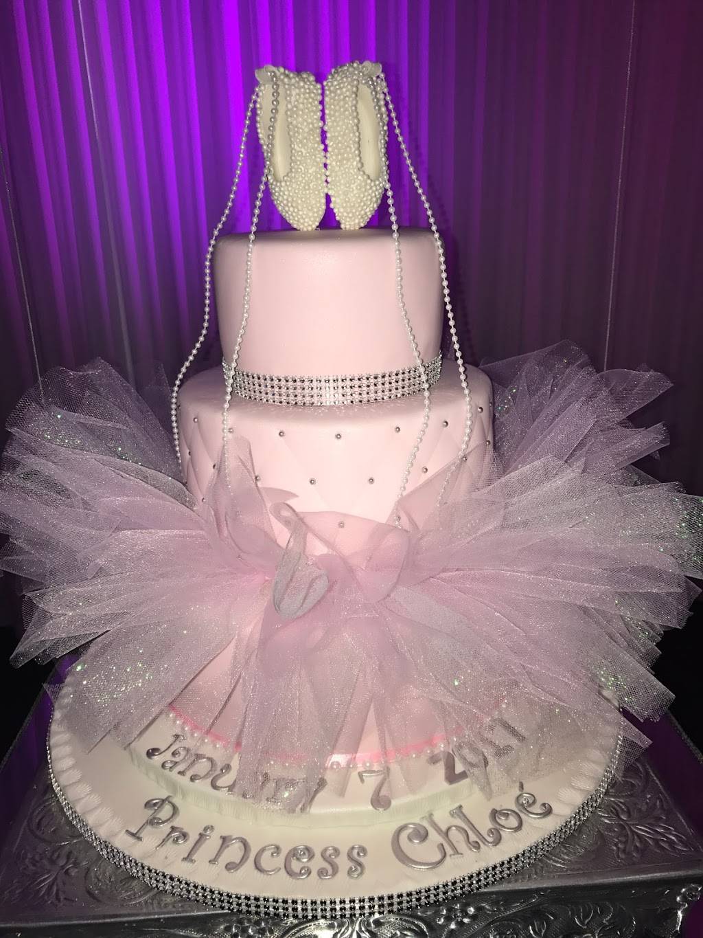 Cake Boutique Bakery | 13307 SW 42nd St, Miami, FL 33175, USA | Phone: (786) 325-8387
