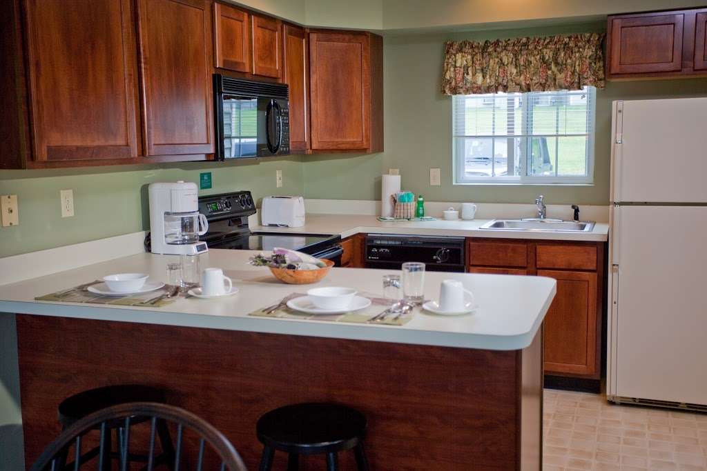 Pocono Mountain Villas by Exploria Resorts | 2157 River Road, East Stroudsburg, PA 18302 | Phone: (888) 337-6966