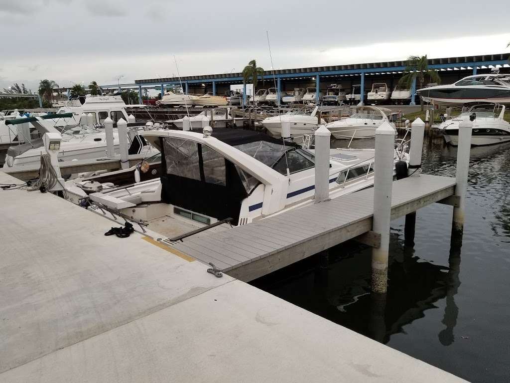 Anglers Avenue Marine Center | 4470 Ravenswood Rd, Fort Lauderdale, FL 33312, USA | Phone: (954) 962-8702