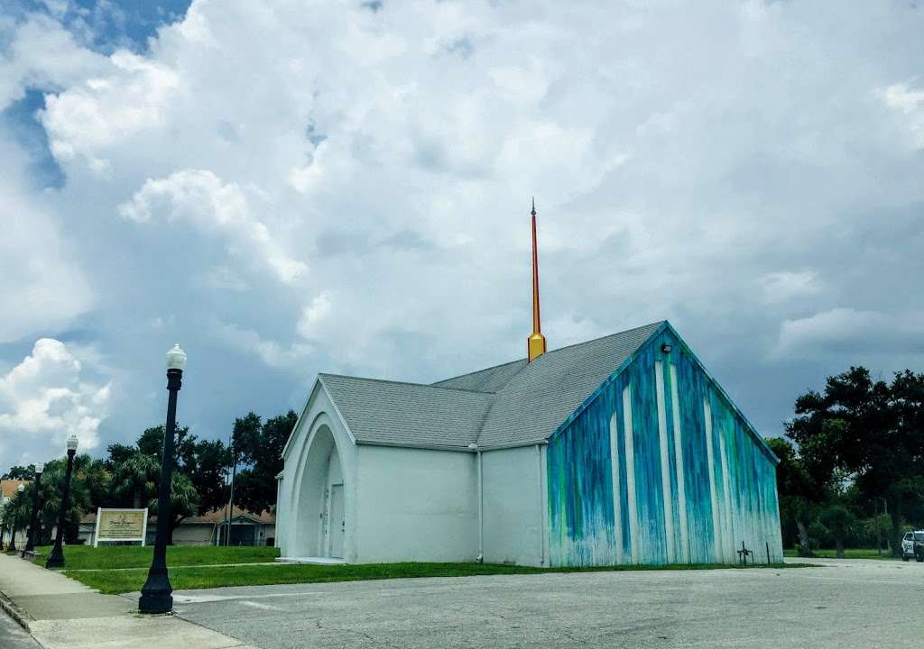 Freely Forgiven Community Church | 417 N Massachusetts Ave, Lakeland, FL 33801, USA | Phone: (863) 499-0044
